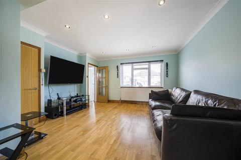 3 bedroom house for sale, Manor Road, Windsor