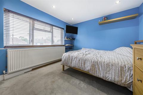 undefined, Manor Road, Windsor