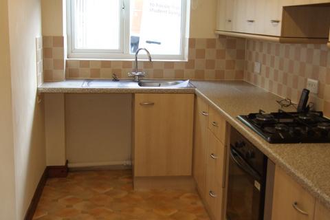 1 bedroom terraced house to rent, 28 Luck Lane, Huddersfield, HD3 4AB