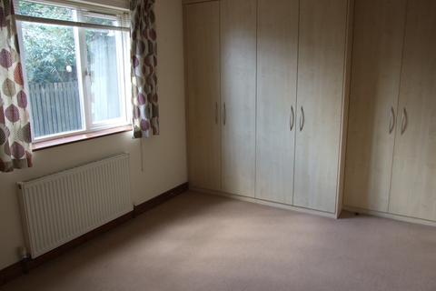 1 bedroom terraced house to rent, 28 Luck Lane, Huddersfield, HD3 4AB