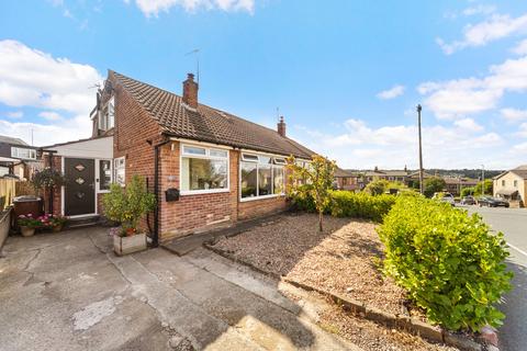 4 bedroom semi-detached bungalow for sale, Half Mile Lane, Leeds, LS13