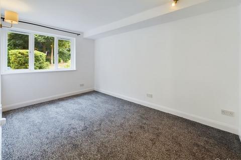 58 Pennycroft, Croydon, CR0 9LL