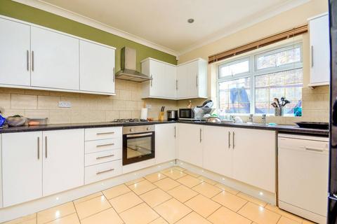 4 bedroom house for sale, Milton Avenue, East Ham, London, E6