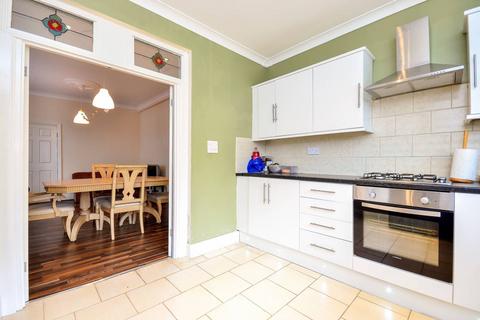 4 bedroom house for sale, Milton Avenue, East Ham, London, E6