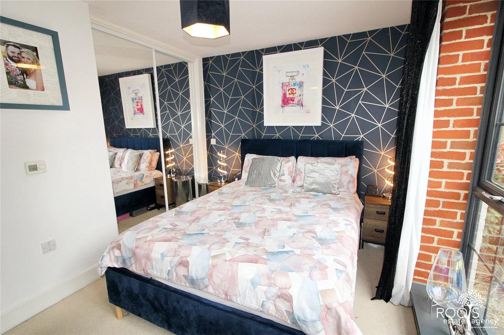 Built-In Wardrobes