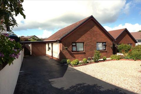 3 bedroom detached bungalow for sale, Parc Newydd, FOELGASTELL, Llanelli