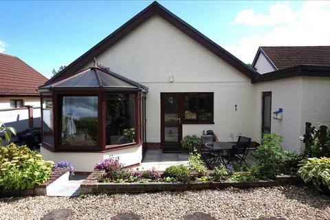 3 bedroom detached bungalow for sale, Parc Newydd, FOELGASTELL, Llanelli