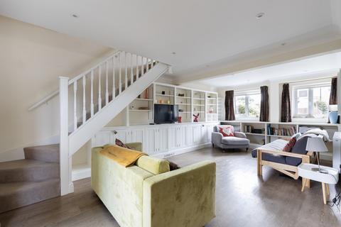 2 bedroom end of terrace house for sale, Pier Avenue, Southwold IP18