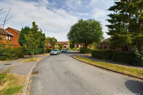 2 bedroom terraced house for sale, Duncan Close, Welwyn Garden City AL7