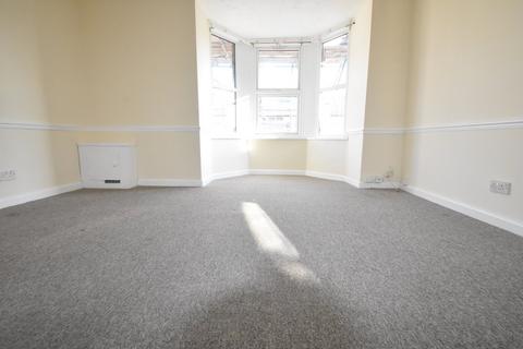 2 bedroom flat to rent, New Road, Hampshire PO2