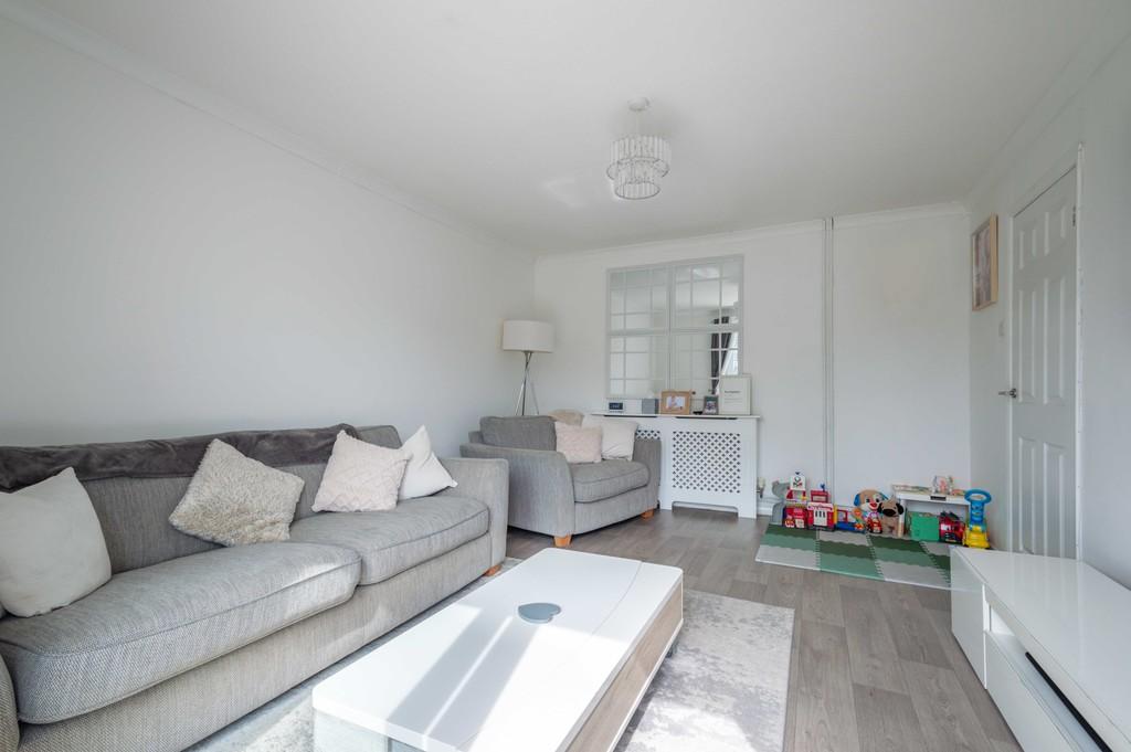 3 Andrew Road-03