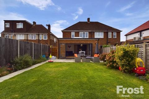 57 Glenfield Road, Ashford, TW15 1JJ
