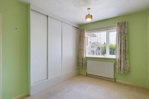 27 Cotswold Crescent, Whiston, Rotherham, S60 4AU
