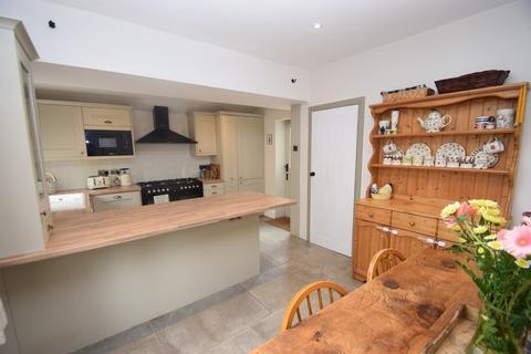 3 bedroom detached house for sale, Daleside Road, Keighley BD20