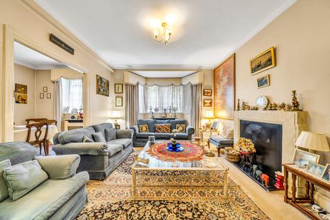 3 bedroom apartment for sale, Marlborough Court, Kensington W8