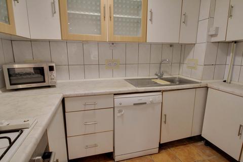 18 Hillbrow, Reading, RG2 8JD