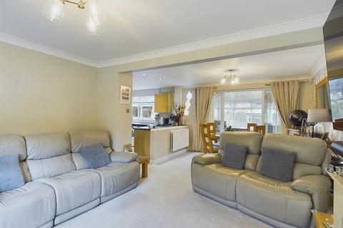 4 bedroom end of terrace house for sale, Tilgate , Crawley