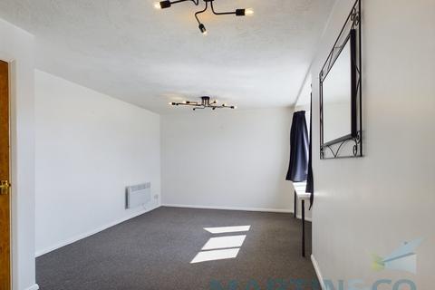 1 bedroom ground floor flat for sale, Partridge Green, West Sussex