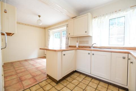 46 Barnfield Road, Orpington, BR5 3LR