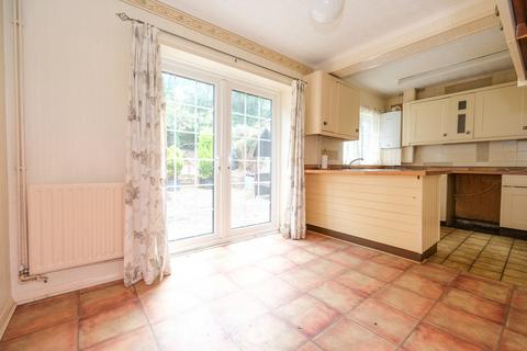 46 Barnfield Road, Orpington, BR5 3LR