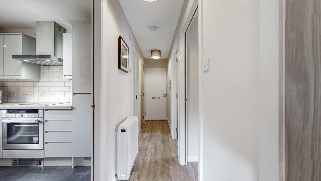 8-web-or-mls-37 Glenfarg Street Flat 7 23