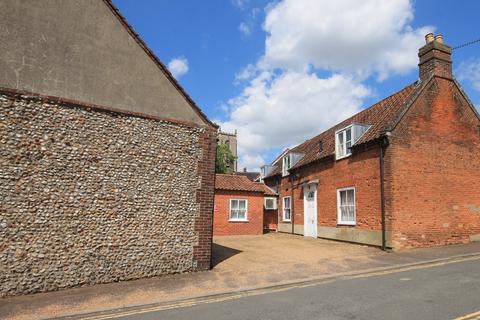 13 bedroom barn for sale, Market Place, Norfolk NR21