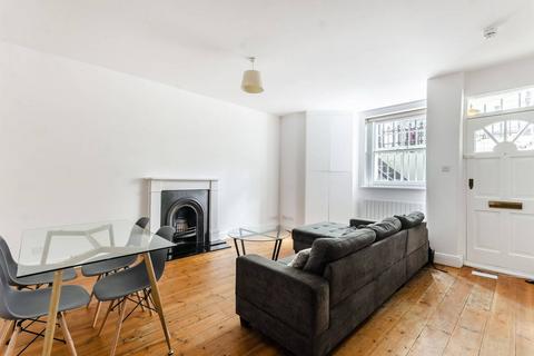 2 bedroom flat for sale, Cornwall Gardens, South Kensington, London, SW7