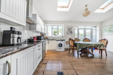 4 bedroom semi-detached house for sale, Priory Gardens, Ealing