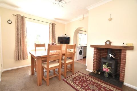 9 Castle Close, Gresham, Norwich, NR11 8RH