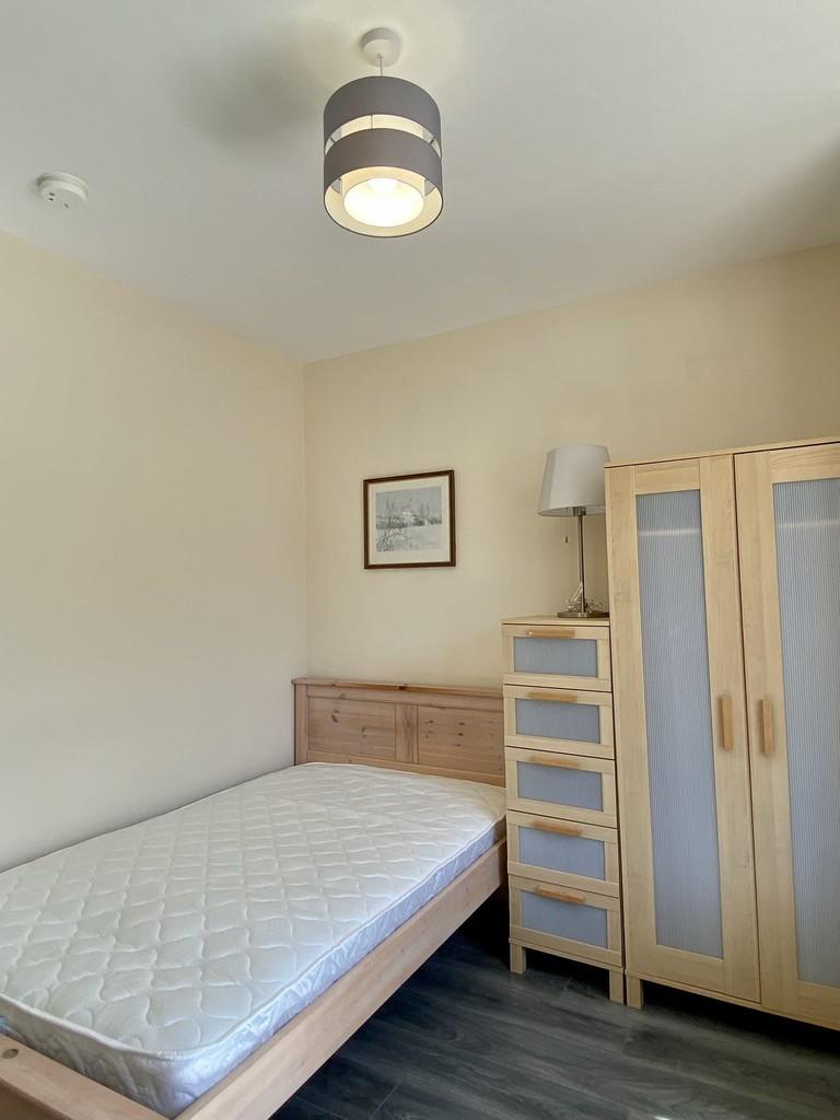 24 a 1