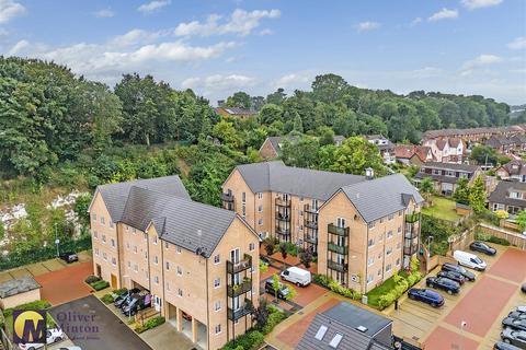 2 bedroom apartment for sale, Arnold Close, Hertford