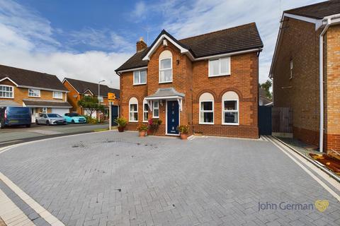 4 bedroom detached house for sale, Rouse Close, Stafford