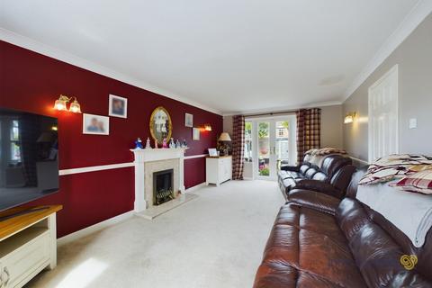 4 bedroom detached house for sale, Rouse Close, Stafford