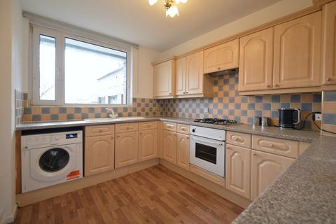 3 bedroom flat for sale, Bromfield Court, London SE16