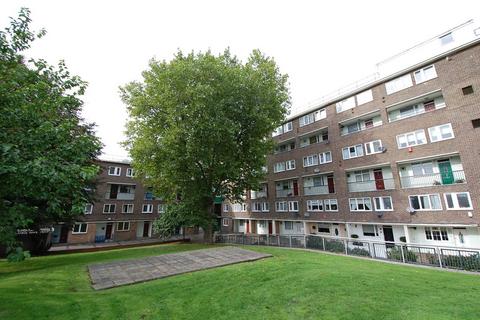 Jamaica Road, Bromfield Court Jamaica Road, SE16