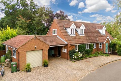 3 bedroom detached house for sale, Tovells, Ufford