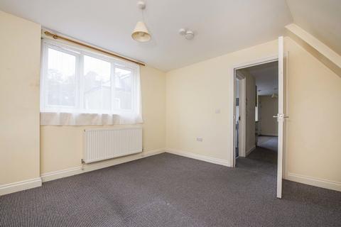 2 bedroom apartment to rent, The Green, West Drayton UB7