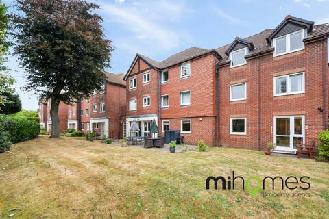 2 bedroom ground floor flat for sale, Farnham Close, London