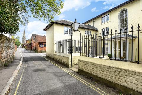 2 bedroom apartment for sale, Church Street, Dorking