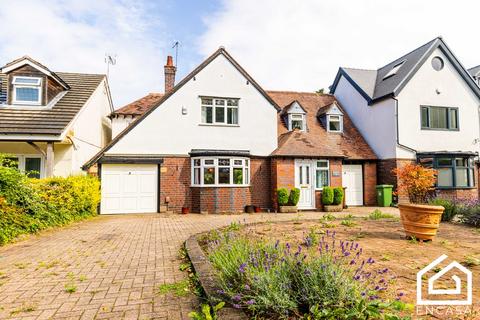 4 bedroom detached house for sale, Streetsbrook Road, Shirley