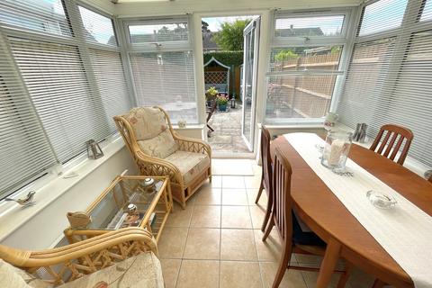 2 bedroom terraced house for sale, The Limes, Rustington