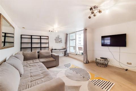 2 bedroom flat to rent, Manchester Road, London