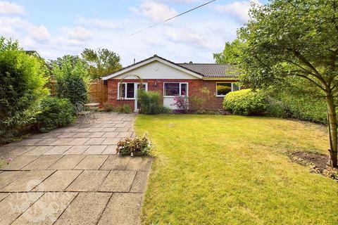 3 bedroom detached bungalow for sale, Broadfields Way, Rockland St. Mary, Norwich