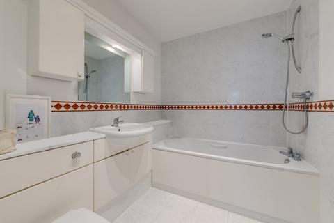 2 bedroom flat for sale, Providence Square, London