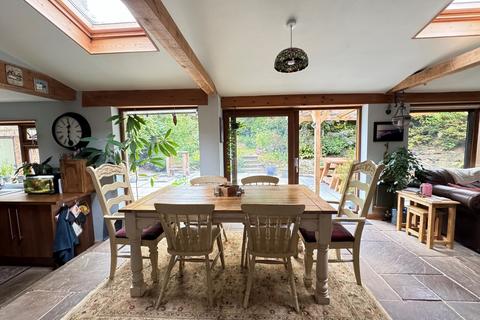 5 bedroom detached house for sale, Leek Wootton