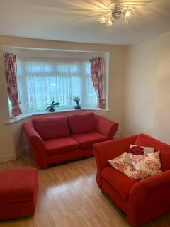 2 bedroom maisonette for sale, Northolt UB5