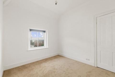 60a Sidney Street, Folkestone, CT19 6HG