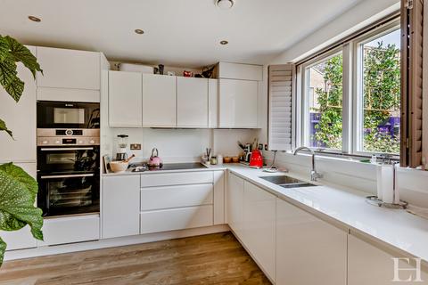 40 Headly Street, Cambridge, CB1 2GH