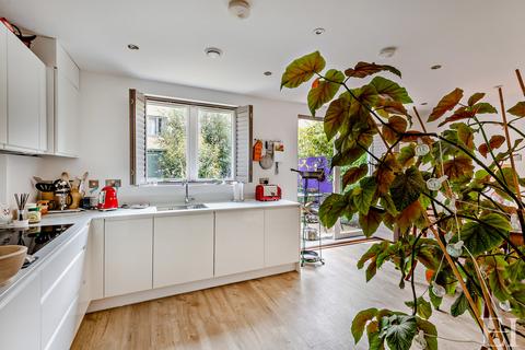 40 Headly Street, Cambridge, CB1 2GH