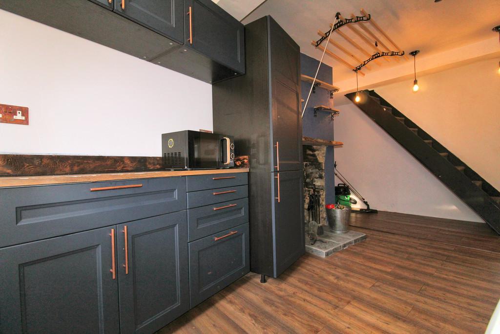 Kitchen 3